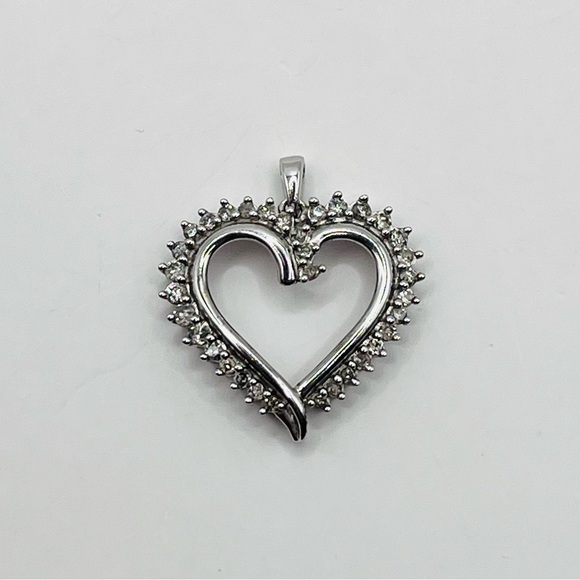 Natural Diamond Heart Sterling Silver Pendant - Picture 1 of 5
